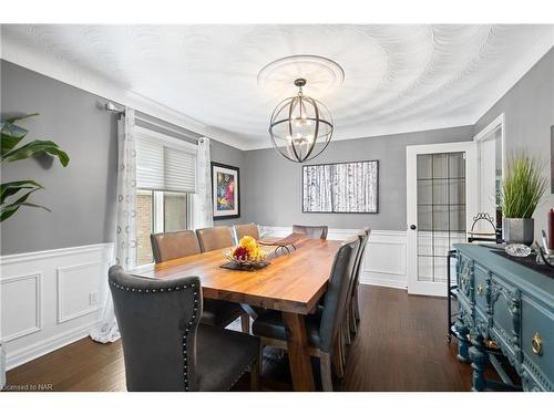 6108 Mountainside Street, Niagara Falls, ON - Indoor Photo Showing Dining Room