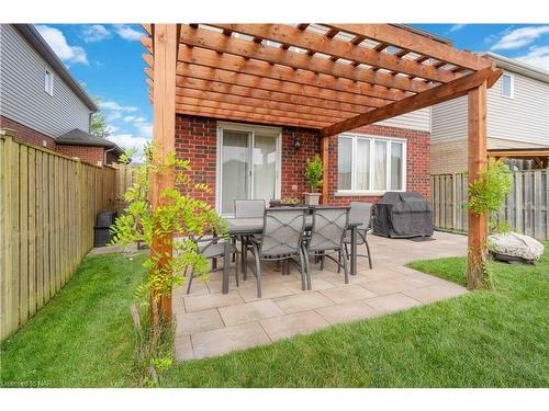 6604 Mary Drive Drive, Niagara Falls, ON - Outdoor With Deck Patio Veranda With Exterior