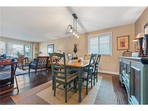 5843 Aspen Court, Niagara Falls, ON - Indoor Photo Showing Dining Room