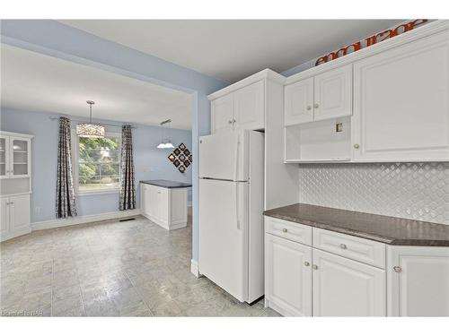 103 Clare Avenue, Port Colborne, ON - Indoor Photo Showing Kitchen