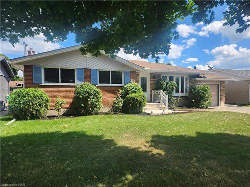 554 Lake Street, St. Catharines, ON - Outdoor With Facade