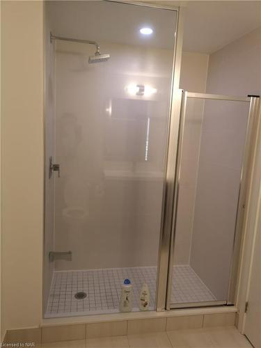 2106-50 Wellesley Street E, Toronto, ON - Indoor Photo Showing Bathroom