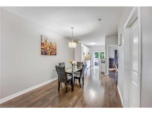 B-90 Ormond Street N, Thorold, ON - Indoor Photo Showing Dining Room