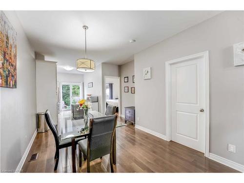 B-90 Ormond Street N, Thorold, ON - Indoor Photo Showing Dining Room