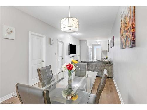 B-90 Ormond Street N, Thorold, ON - Indoor Photo Showing Dining Room