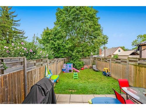 B-90 Ormond Street N, Thorold, ON - Outdoor With Backyard