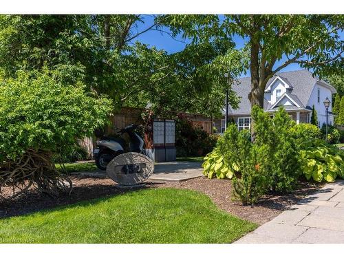 9-450 Nassau Street, Niagara-On-The-Lake, ON - Outdoor