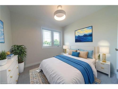 B-427 Vine Street, St. Catharines, ON - Indoor Photo Showing Bedroom