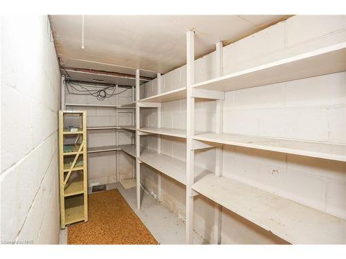 13 Draper Drive, St. Catharines, ON - Indoor With Storage