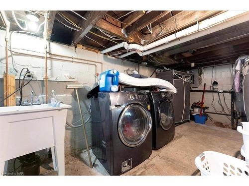 141 Princess Street, Port Colborne, ON - Indoor Photo Showing Laundry Room