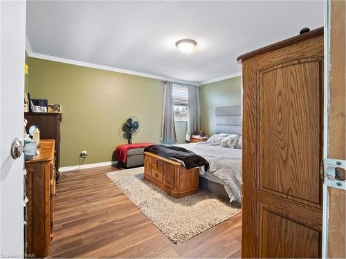 2206 Stevensville Road, Stevensville, ON - Indoor Photo Showing Bedroom