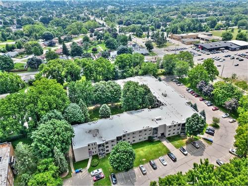 113-4658 Drummond Road, Niagara Falls, ON - Outdoor With View