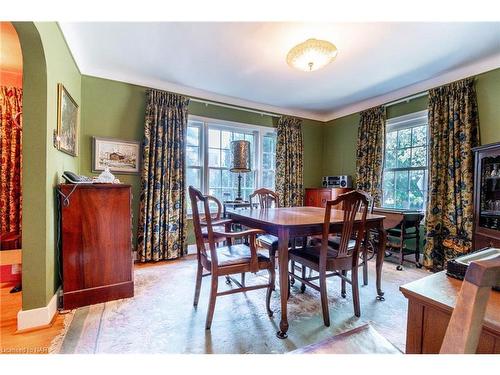 5740 Drummond Road, Niagara Falls, ON - Indoor Photo Showing Dining Room