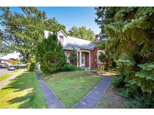 5740 Drummond Road, Niagara Falls, ON - Outdoor