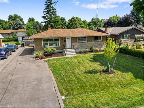 20 Stanley Street, St. Catharines, ON - Outdoor With Facade