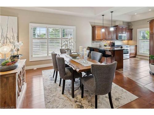 32 Pinot Trail, Niagara-On-The-Lake, ON - Indoor Photo Showing Dining Room