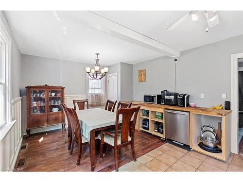 311 Highland Avenue, Fort Erie, ON - Indoor Photo Showing Dining Room