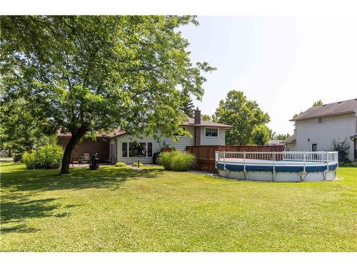 2495 Coral Avenue, Stevensville, ON - Outdoor With Above Ground Pool With Backyard With Exterior