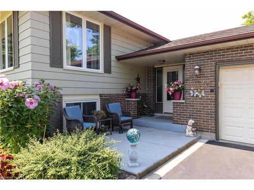 2495 Coral Avenue, Stevensville, ON - Outdoor With Deck Patio Veranda With Exterior