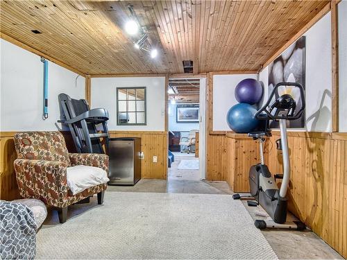 15 Stonegate Drive, St. Catharines, ON - Indoor Photo Showing Gym Room