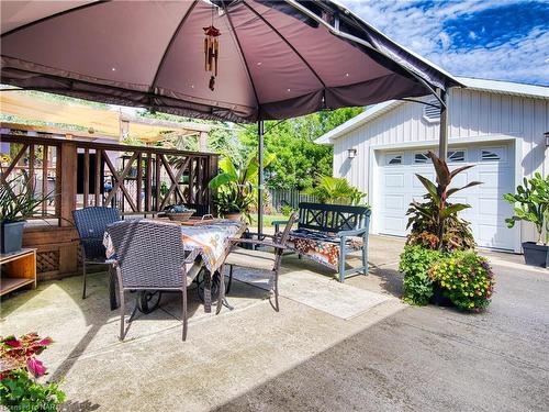 15 Stonegate Drive, St. Catharines, ON - Outdoor With Deck Patio Veranda