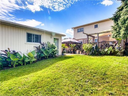 15 Stonegate Drive, St. Catharines, ON - Outdoor With Deck Patio Veranda