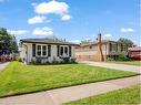 4138 Brookdale Drive, Niagara Falls, ON  - Outdoor With Facade 