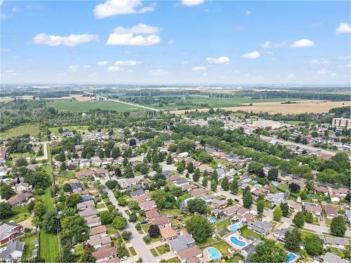 4138 Brookdale Drive, Niagara Falls, ON - Outdoor With View