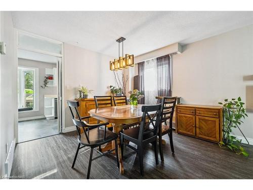 35 Fairington Crescent, St. Catharines, ON - Indoor Photo Showing Dining Room