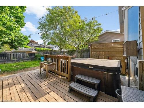 35 Fairington Crescent, St. Catharines, ON - Outdoor With Deck Patio Veranda With Exterior