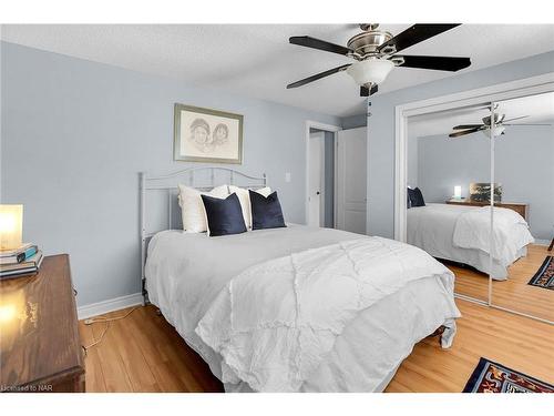 8 Kilkenny Drive, St. Catharines, ON - Indoor Photo Showing Bedroom