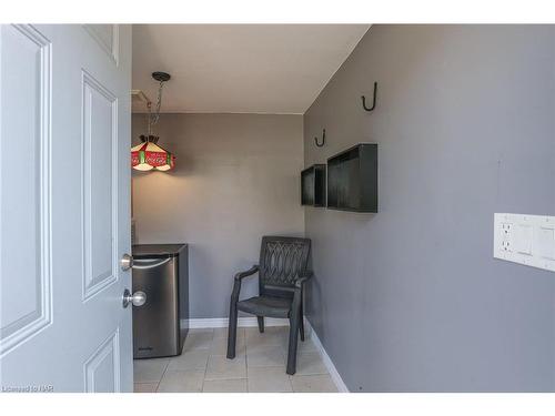 8 Kilkenny Drive, St. Catharines, ON - Indoor Photo Showing Other Room