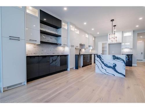 45A Lakeshore Road, St. Catharines, ON - Indoor Photo Showing Kitchen With Upgraded Kitchen