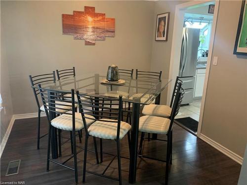 3427 Harvard Avenue, Niagara Falls, ON - Indoor Photo Showing Dining Room