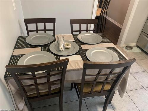 3427 Harvard Avenue, Niagara Falls, ON - Indoor Photo Showing Dining Room