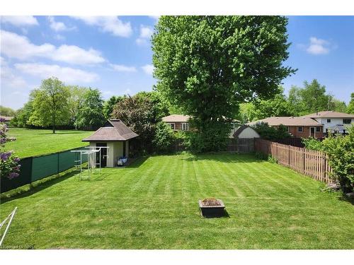 3427 Harvard Avenue, Niagara Falls, ON - Outdoor With Backyard