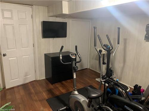 3427 Harvard Avenue, Niagara Falls, ON - Indoor Photo Showing Gym Room