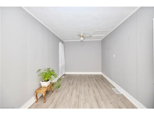 490 Fairview Road, Fort Erie, ON - Indoor Photo Showing Other Room