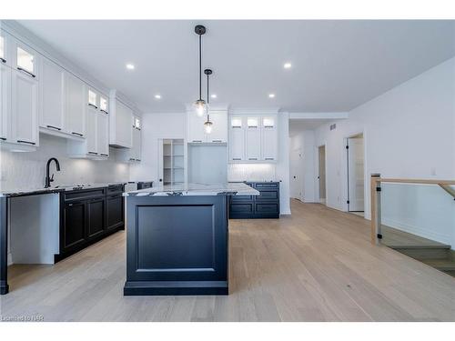 45C Lakeshore Road, St. Catharines, ON - Indoor Photo Showing Kitchen With Upgraded Kitchen