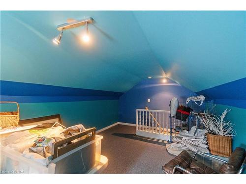 18 Rose Street, St. Catharines, ON - Indoor Photo Showing Other Room