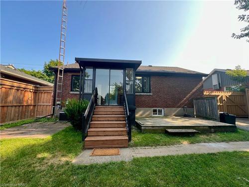 535 Carlton Street, St. Catharines, ON - Outdoor