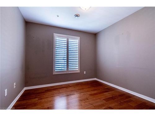 203-16 Sullivan Avenue, Thorold, ON - Indoor Photo Showing Other Room