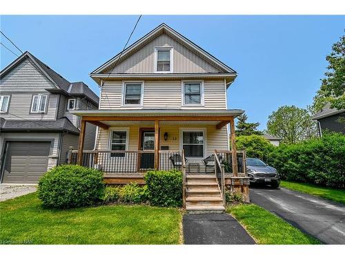 13 Violet Street, St. Catharines, ON - Outdoor With Deck Patio Veranda With Facade