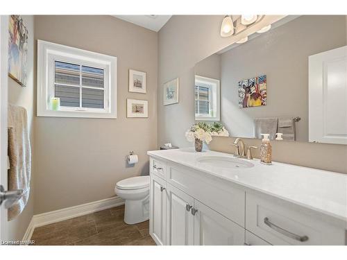 87 Butlers Drive N, Ridgeway, ON - Indoor Photo Showing Bathroom