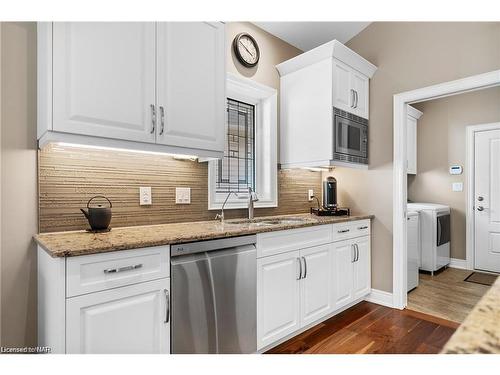 87 Butlers Drive N, Ridgeway, ON - Indoor Photo Showing Kitchen