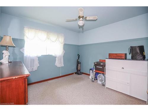 66 Summit Avenue, Welland, ON - Indoor Photo Showing Bedroom