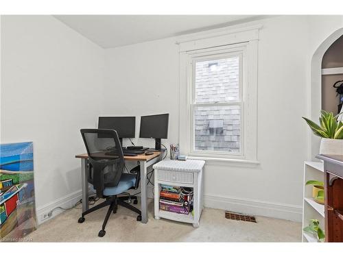 138 Balmoral Avenue N, Hamilton, ON - Indoor Photo Showing Office