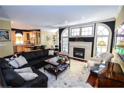 55 Highland Avenue, St. Catharines, ON - Indoor Photo Showing Living Room With Fireplace