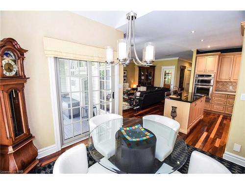 55 Highland Avenue, St. Catharines, ON - Indoor Photo Showing Dining Room