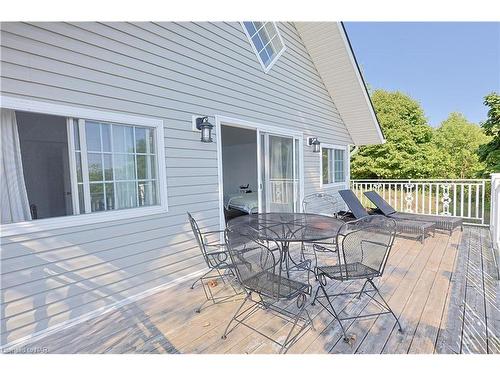 532 Ridgeway Road, Fort Erie, ON - Outdoor With Deck Patio Veranda With Exterior